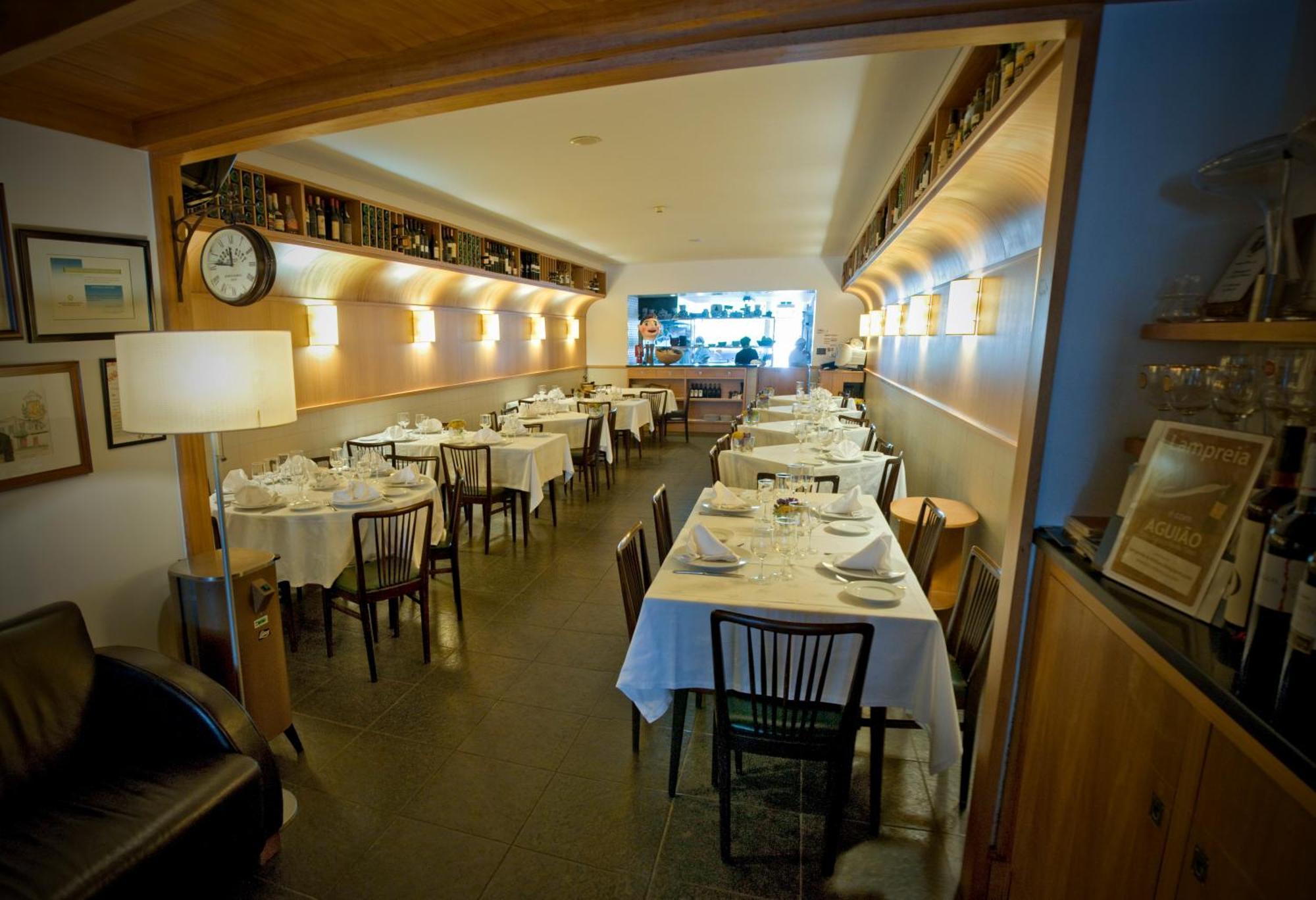 Pensao O Laranjeira Hotel Viana do Castelo Bagian luar foto